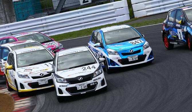 Netz Cup Vitz Race 2016 関東シリーズ 第3戦 富士スピードウェイ フォト