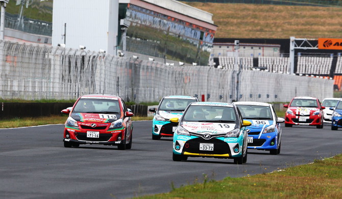 Netz Cup Vitz Race 2016 西日本シリーズ 第3戦 オートポリス フォト