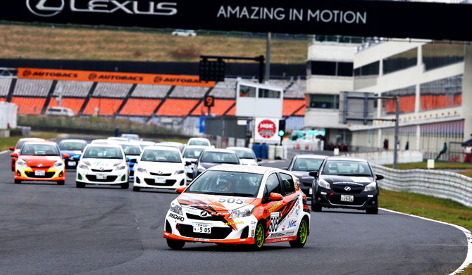 Netz Cup Vitz Race 2016 西日本シリーズ 第3戦 オートポリス フォト