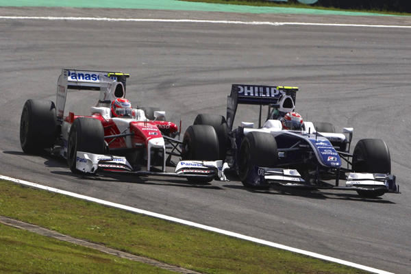 2009年F1ブラジルGPの小林可夢偉vs中嶋一貴