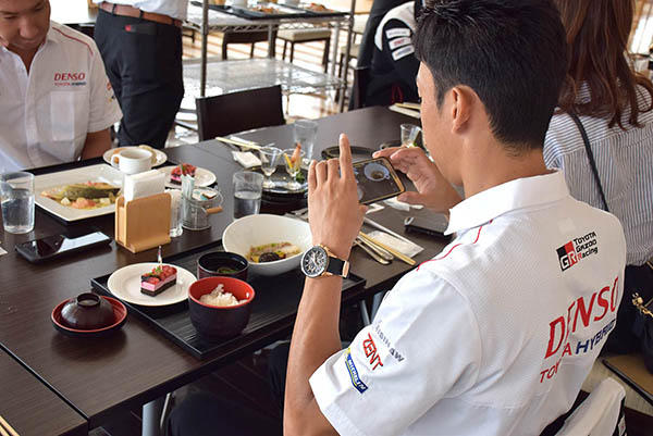 名古屋名物に舌鼓