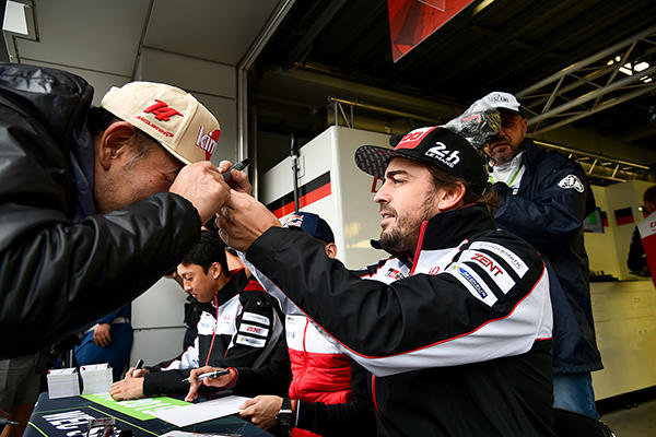 いよいよ決勝！11時にレーススタート