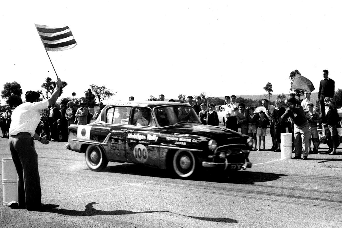 1957年 豪州一周モービルガス・ラリー／トヨペット・クラウン・デラックス RSD ラリーカー