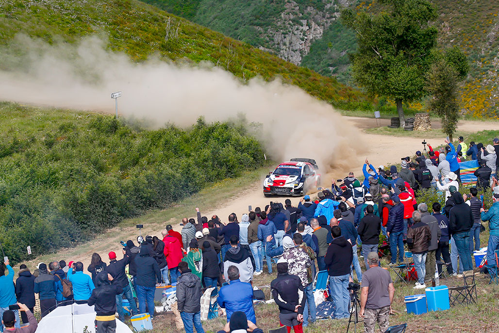 Car 33 (Elfyn Evans, Scott Martin)