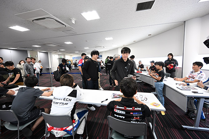 パドック・その他