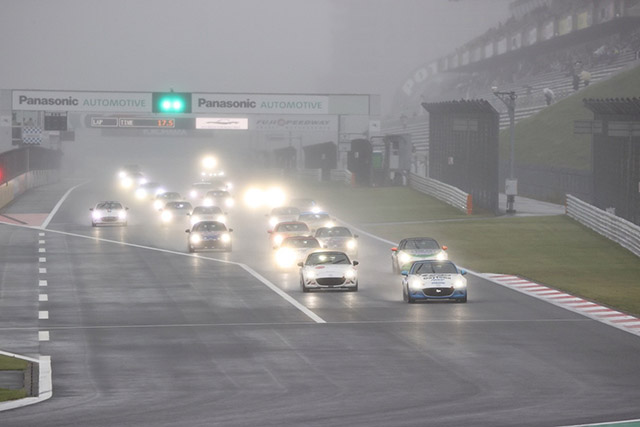 399LAP「マツダのモータースポーツ祭り」 | 木下隆之コラム クルマ