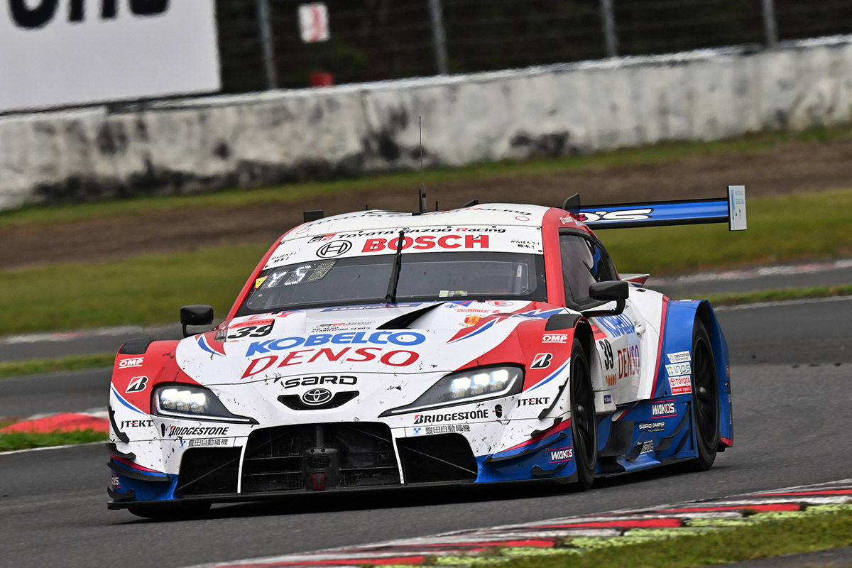 その117-待ってました！ 39号車 DENSO KOBELCO SARD GR Supra 2位