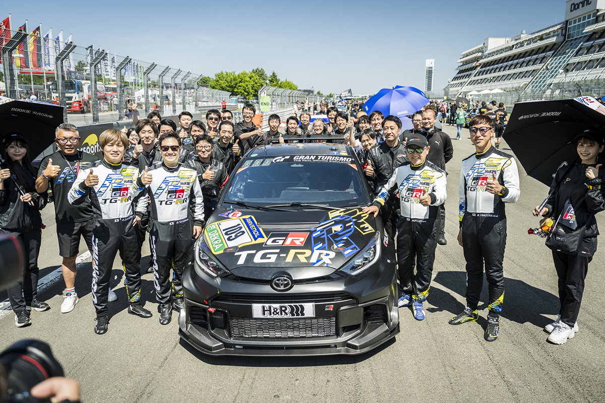 その95-昨年からGR Supra7連勝！37号車 Deloitte TOM'S GR