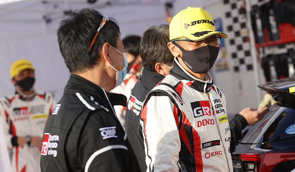 勝田選手は初日、GR YARIS GR4 Rallyで初めてのSSベストタイムを記録。一時首位に立つ