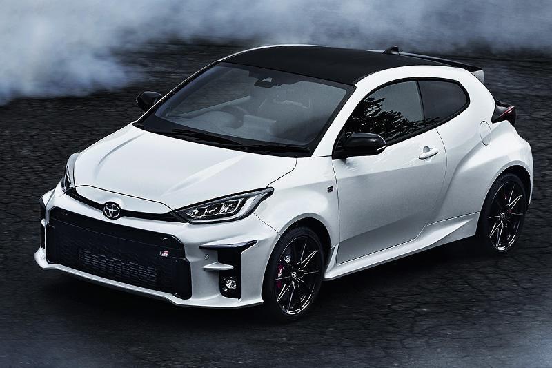 GR YARIS